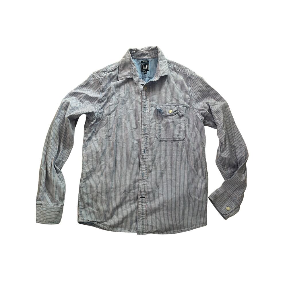 Gap long sleeve button down blue and red size med